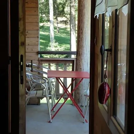 Les Clarines Chalet *